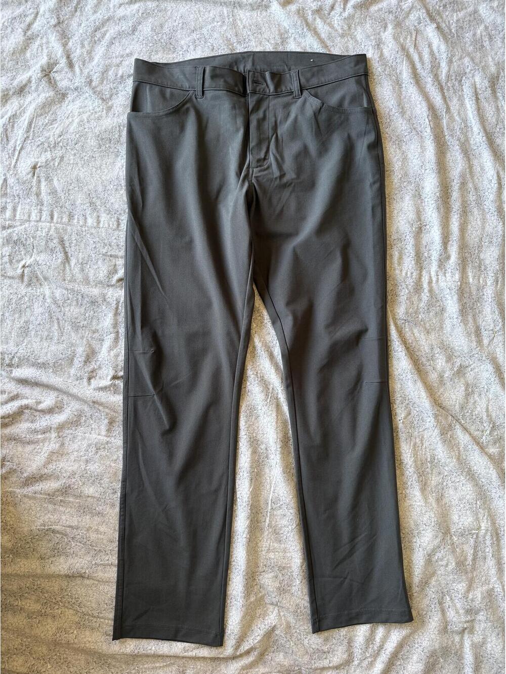 Gray Straight-Leg Casual Pants